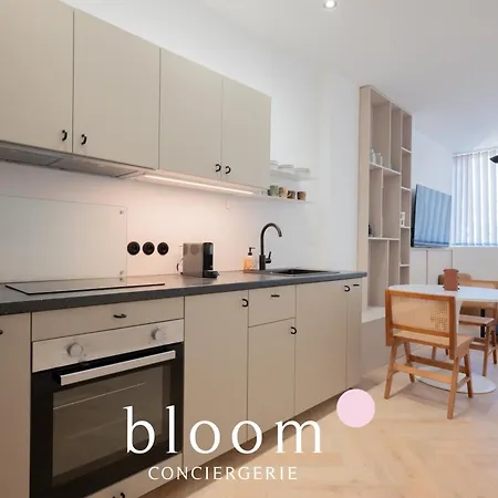 Lägenhet Le Duplex Royal De Foch
